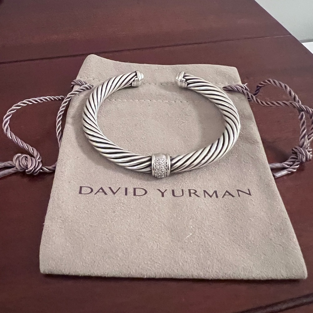 David Yurman 7mm Cable Classics Station Bracelet with 18K White Gold & Diamonds